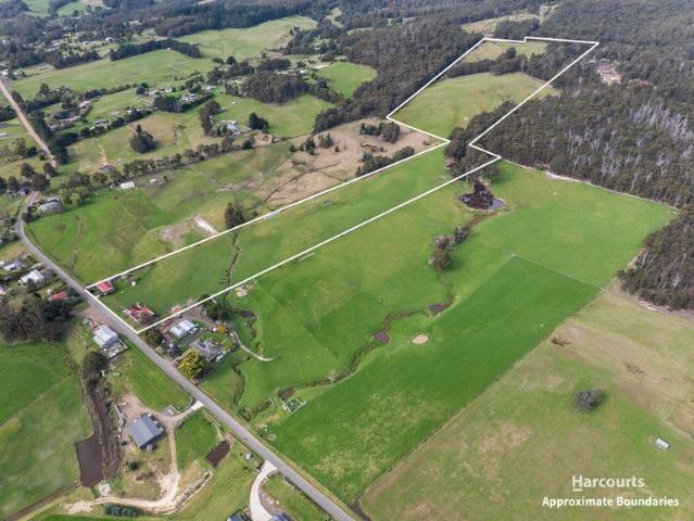 House for sale in Mountain River, Grove