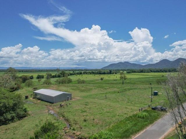 Cottage for sale in Hinchinbrook, Queensland