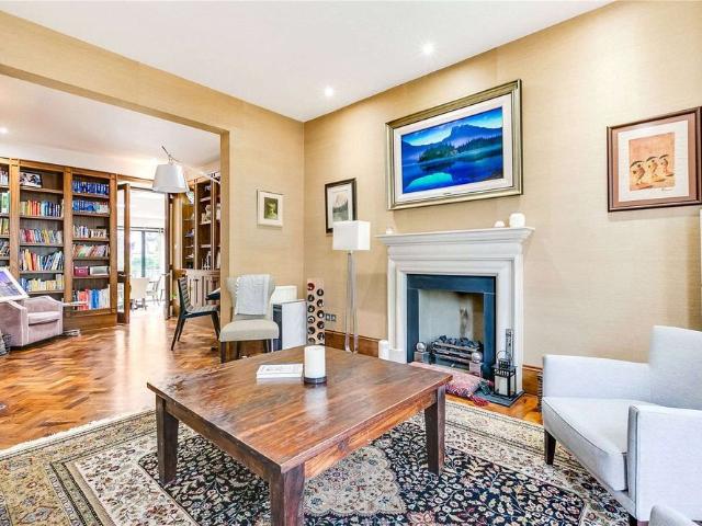 House for rent in Parson's Green, Greater London