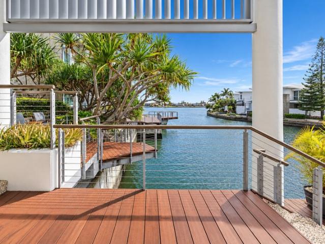 Villa for rent in Paradise Point, Gold Coast City