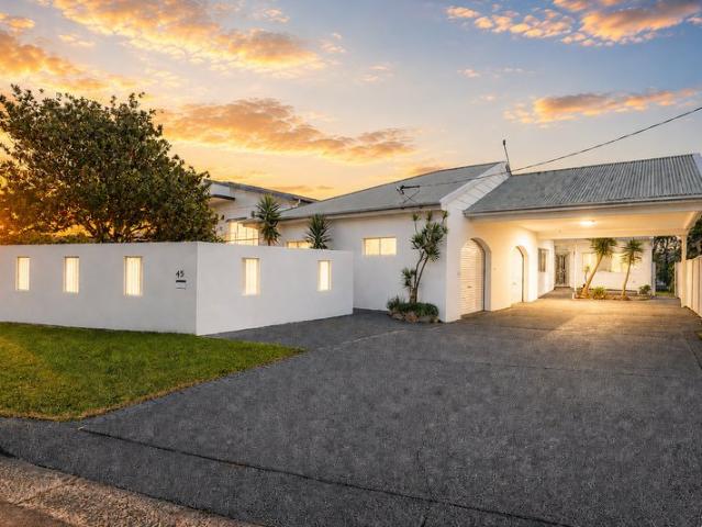 House for sale in Oak Flats Dc, New South Wales