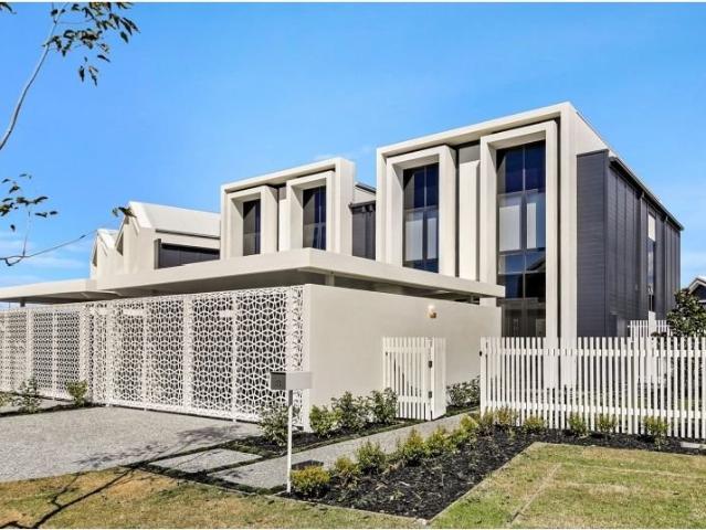 Townhouse for sale in Fernbrook, Queensland