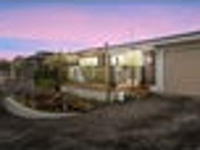 Apartment for sale in Awhitu