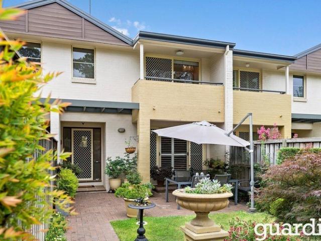 Townhouse for rent in Sydney, New South Wales