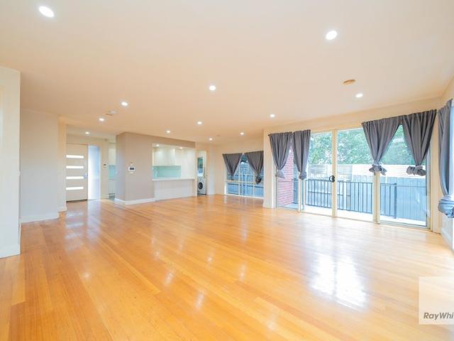 Townhouse for rent in Camerons Creek, Victoria