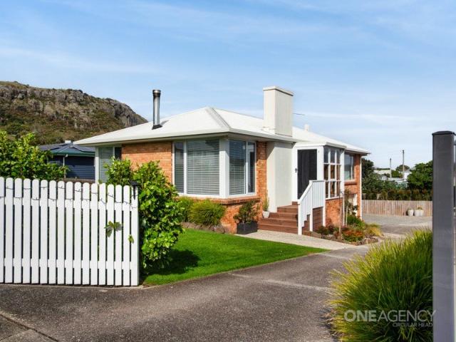 House for sale in Stanley, Tasmania