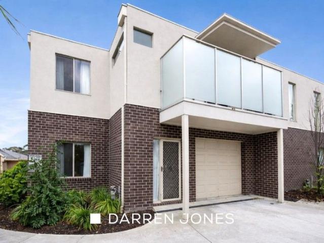 Townhouse for sale in Camerons Creek, Victoria