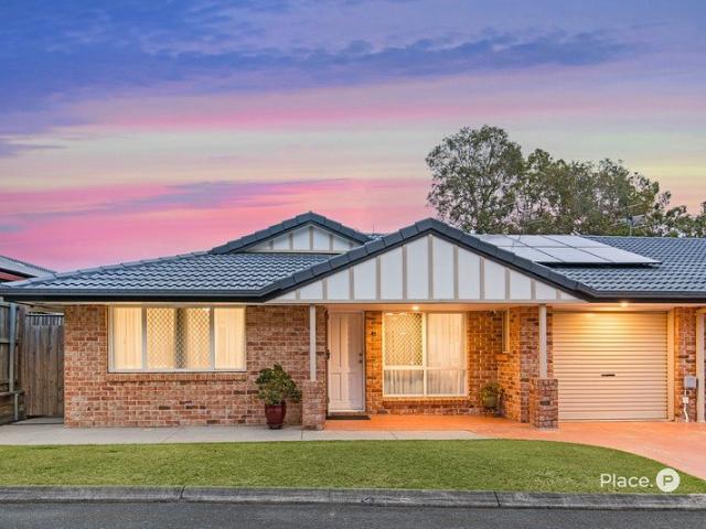 Villa for sale in Sunnybank Pines, Greater Brisbane