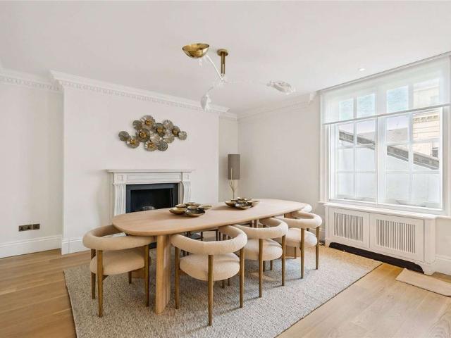 Apartment for rent in Mayfair, Isle Of Man