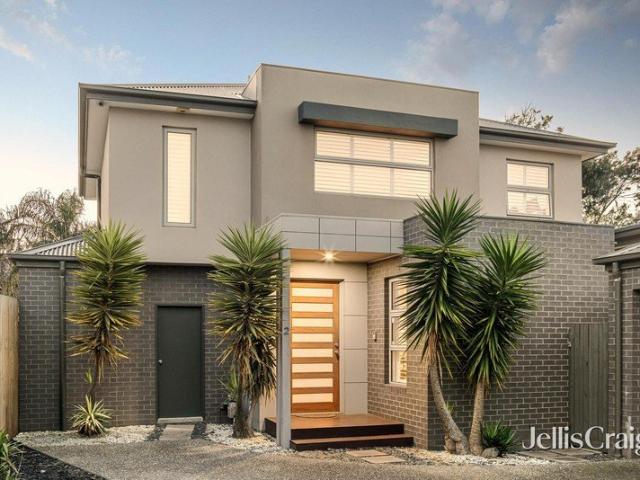 Townhouse for sale in Camerons Creek, Victoria