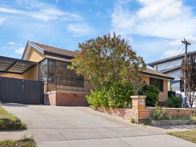 Property for rent in Chifley, District of Woden Valley