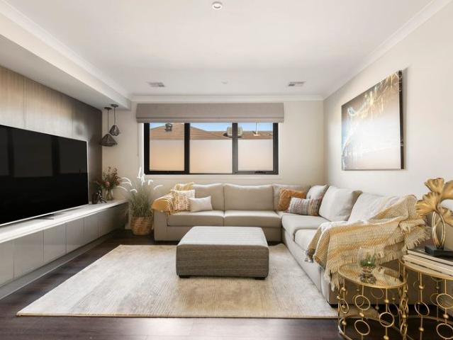 House for rent in Strathmore, Melbourne
