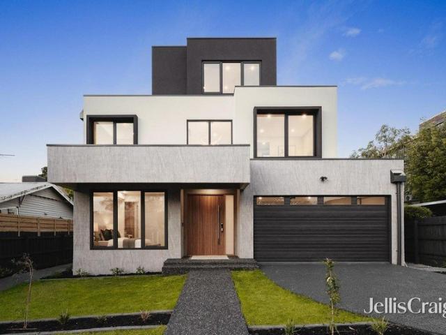 Townhouse for sale in Box Hill, Melbourne