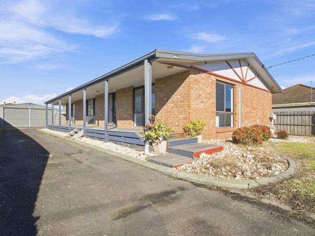 House for sale in Morwell, Victoria