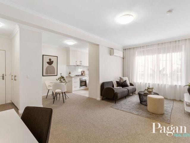 Apartment for sale in St Kilda, Melbourne