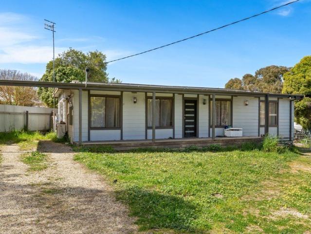 House for sale in Broadford