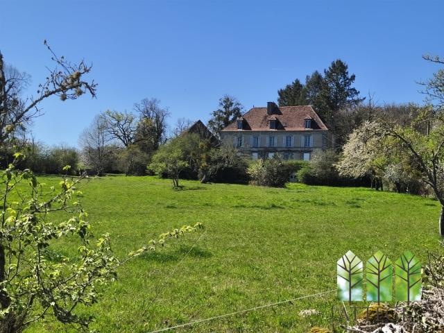 Maison vente à Aubusson, Néoux