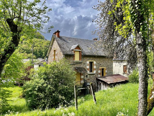 Maison vente à Mauriac, Lanobre