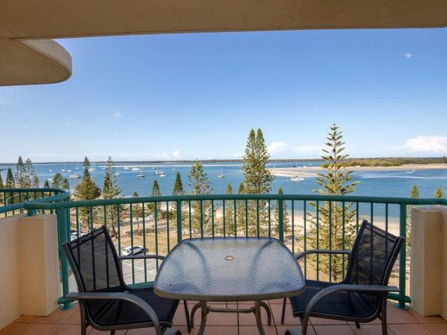 Apartment for rent in Biggera Waters, Gold Coast City