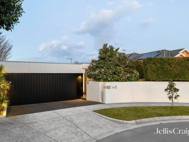 House for sale in Bentleigh East