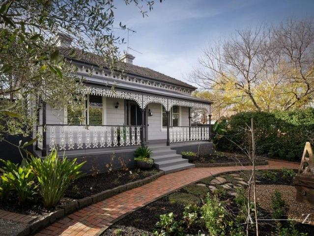 House for sale in Hawthorn East