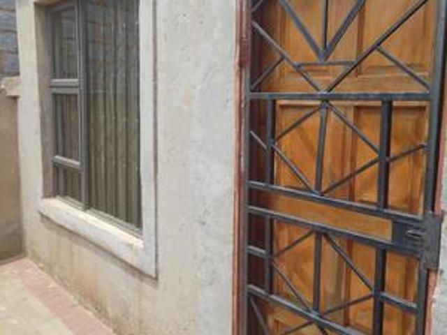 House for rent in Vosloorus, Gauteng