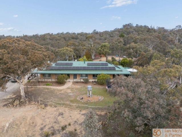 Cottage for sale in Queanbeyan, New South Wales