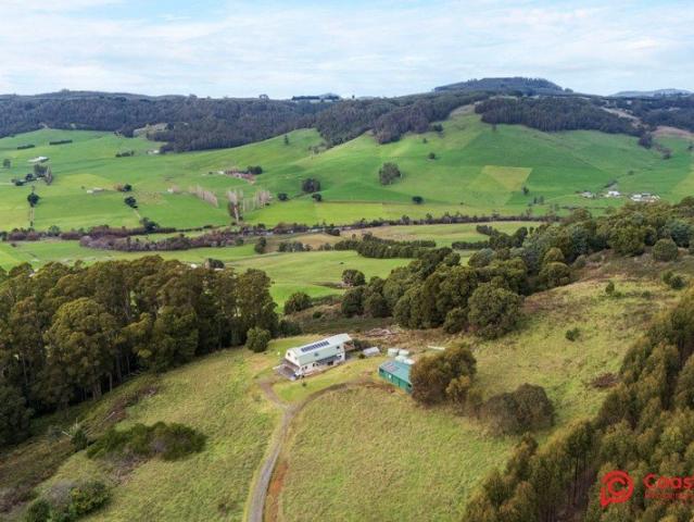 House for sale in Gunns Plains, Tasmania