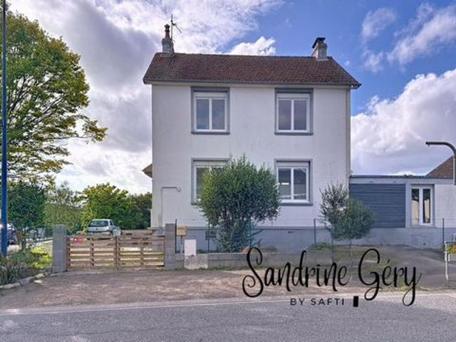 Villa vente à Saint-Aignan-sur-Roë, Mayenne