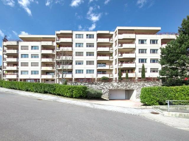 Wohnung mieten in Corcelles (NE)