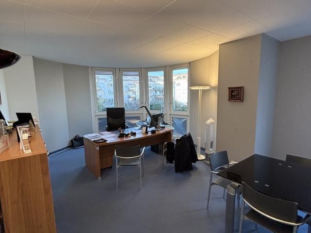 Büro mieten in Nyon, Waadt