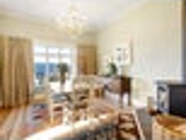 House for sale in Otakou