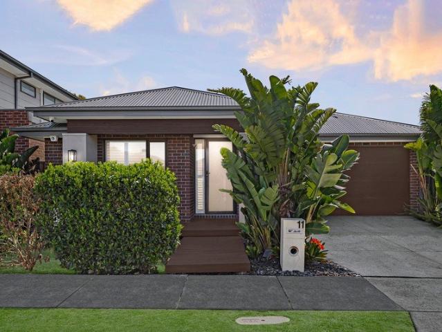 House for sale in Lyndarum North, Melbourne