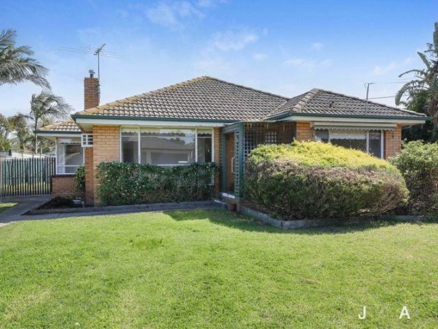 House for rent in Seaholme, Melbourne