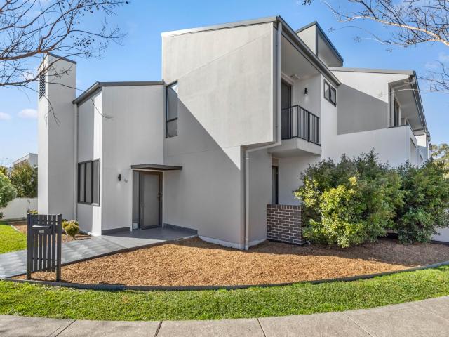 Townhouse for sale in Ambergate, New South Wales