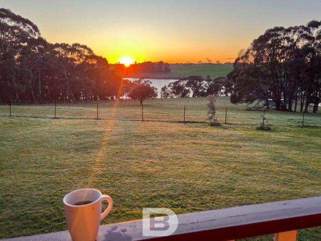 Cottage for sale in Malmsbury, Victoria