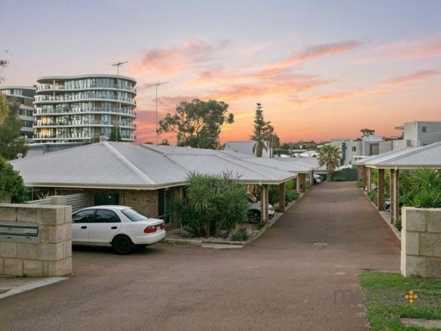 Villa for sale in Stirling, Western Australia