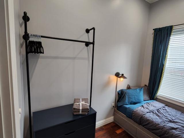 Room for rent in Arverne, New York