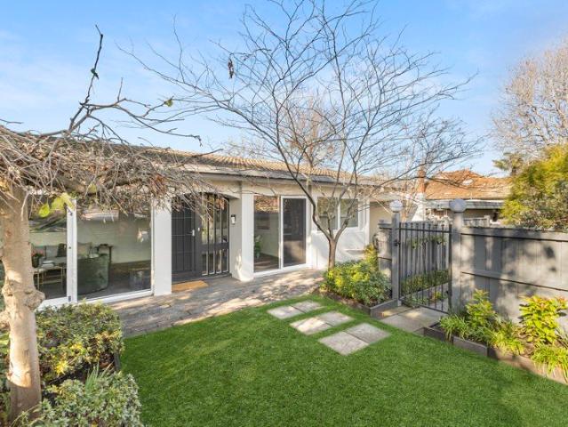 Villa for sale in Camerons Creek, Victoria