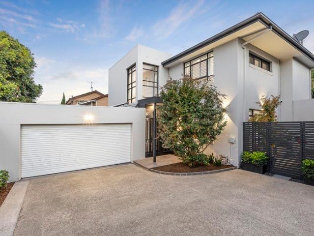 Townhouse for sale in Camerons Creek, Victoria
