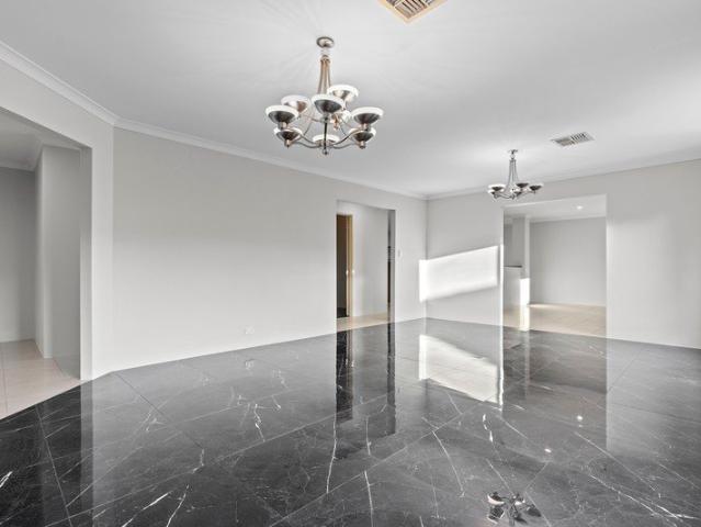 House for sale in Midvale, Shire of Mundaring