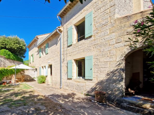 Maison vente à Nîmes, Uzès