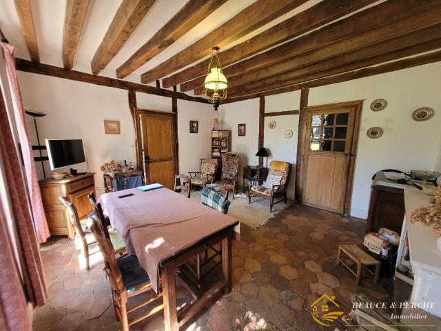 Maison vente à Châteaudun, Unverre