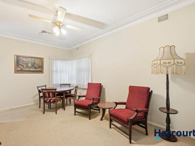 House for rent in Toongabbie, Sydney
