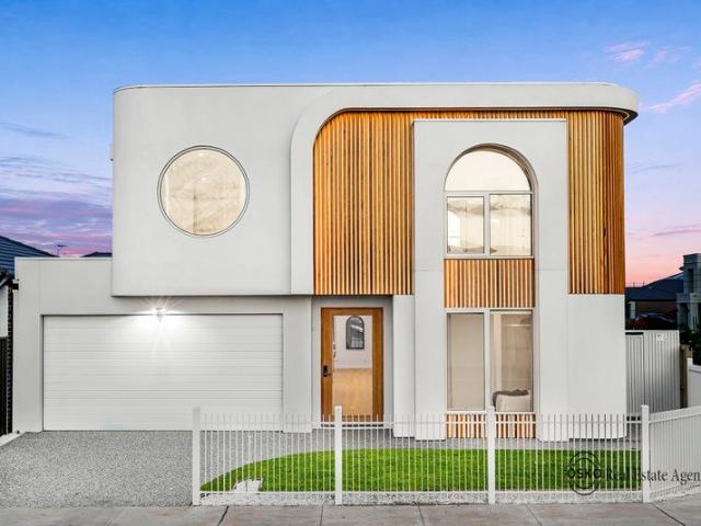 House for sale in Fraser Rise, Melbourne