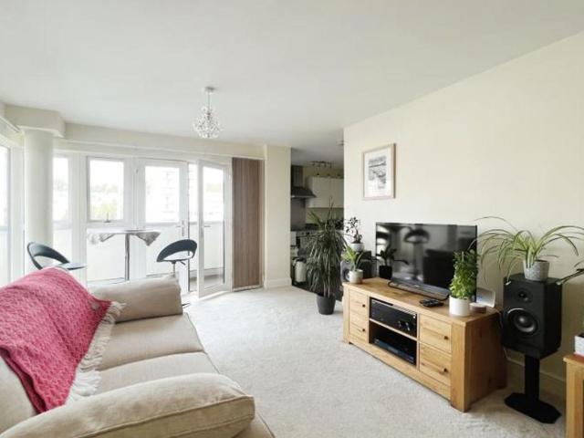 Apartment for rent in Port Marine, Portishead