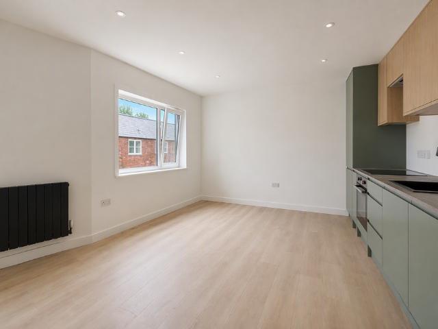 House for rent in Brook Street, Bourne Vale