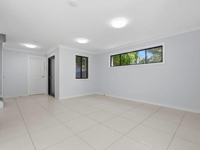 Townhouse for rent in Gosford, New South Wales