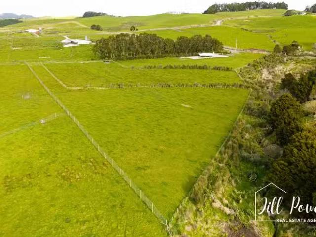 House for sale in Maungaturoto, Kaipara District
