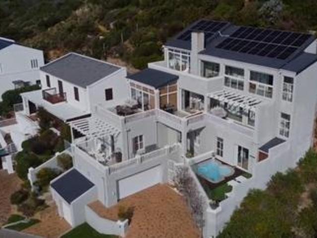 House for sale in Simon's Town, Simons Town